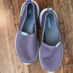 Adidas walking shoe NEVER WORN. Size 7